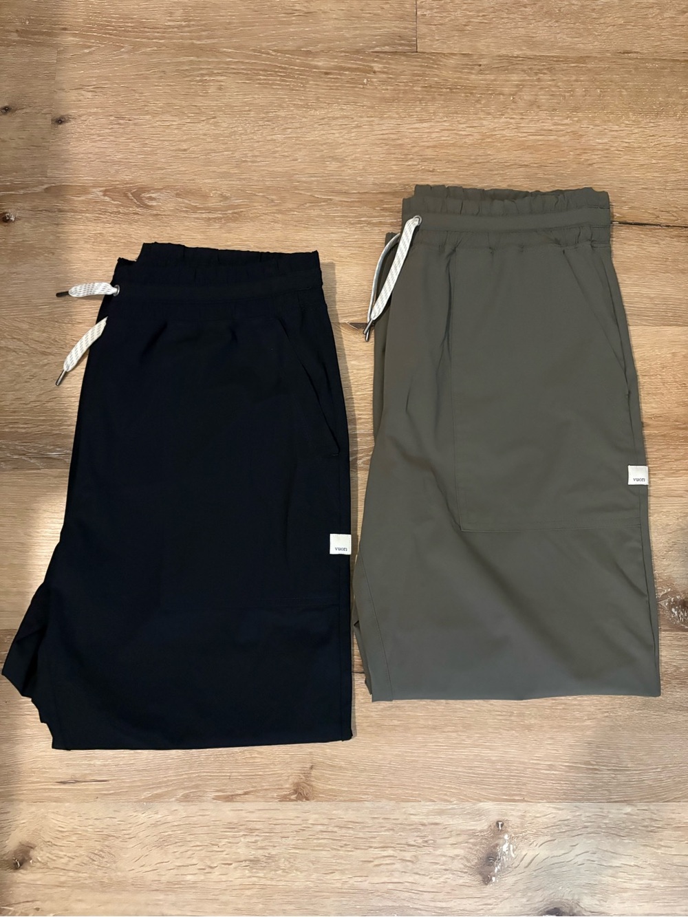 Vuori Miles Joggers 2 Pair - Ultralight Move with You Pants in Oregano & Black